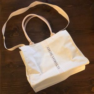 Pink and white Victoria’s Secret tote